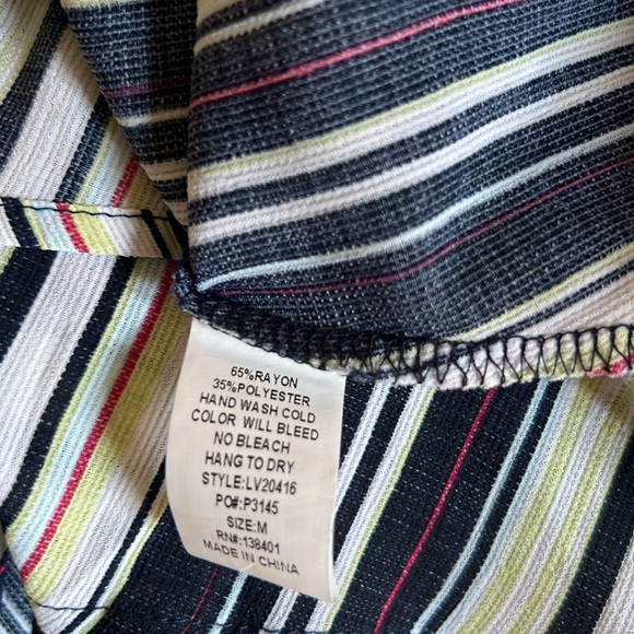 ⭐BOGO FREE⭐"NWT Boutique "LOVE" Brand Striped Cold-Shoulder Bell Sleeve Dress M - Picture 15 of 15
